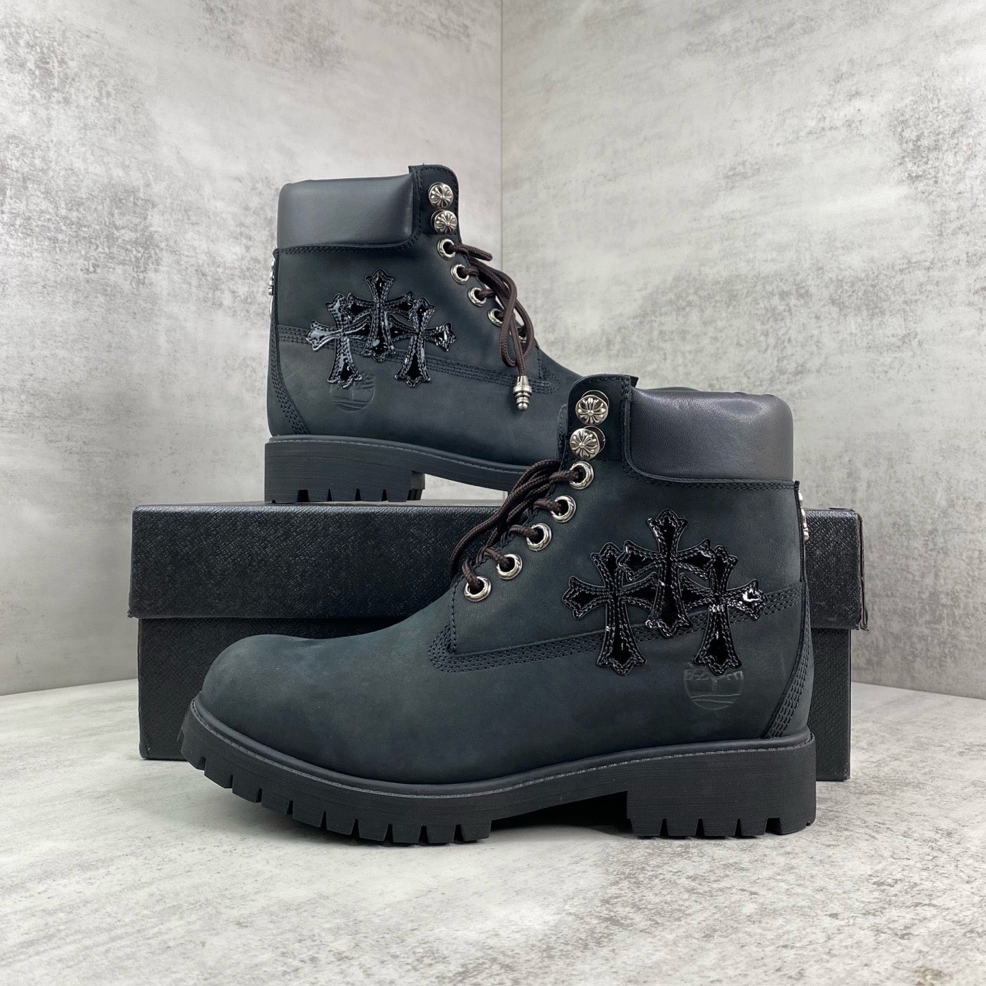 Chrome Hearts
