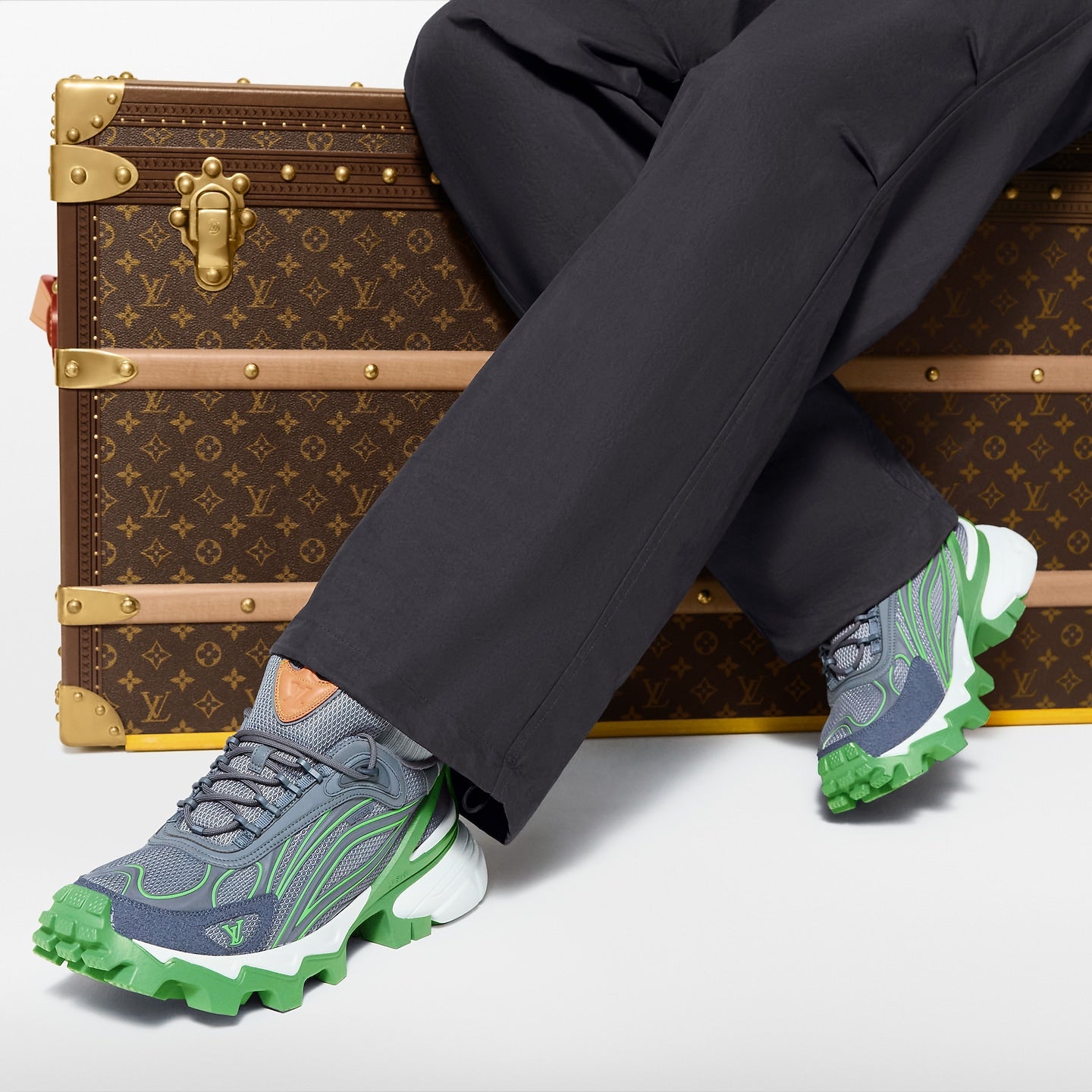 LV