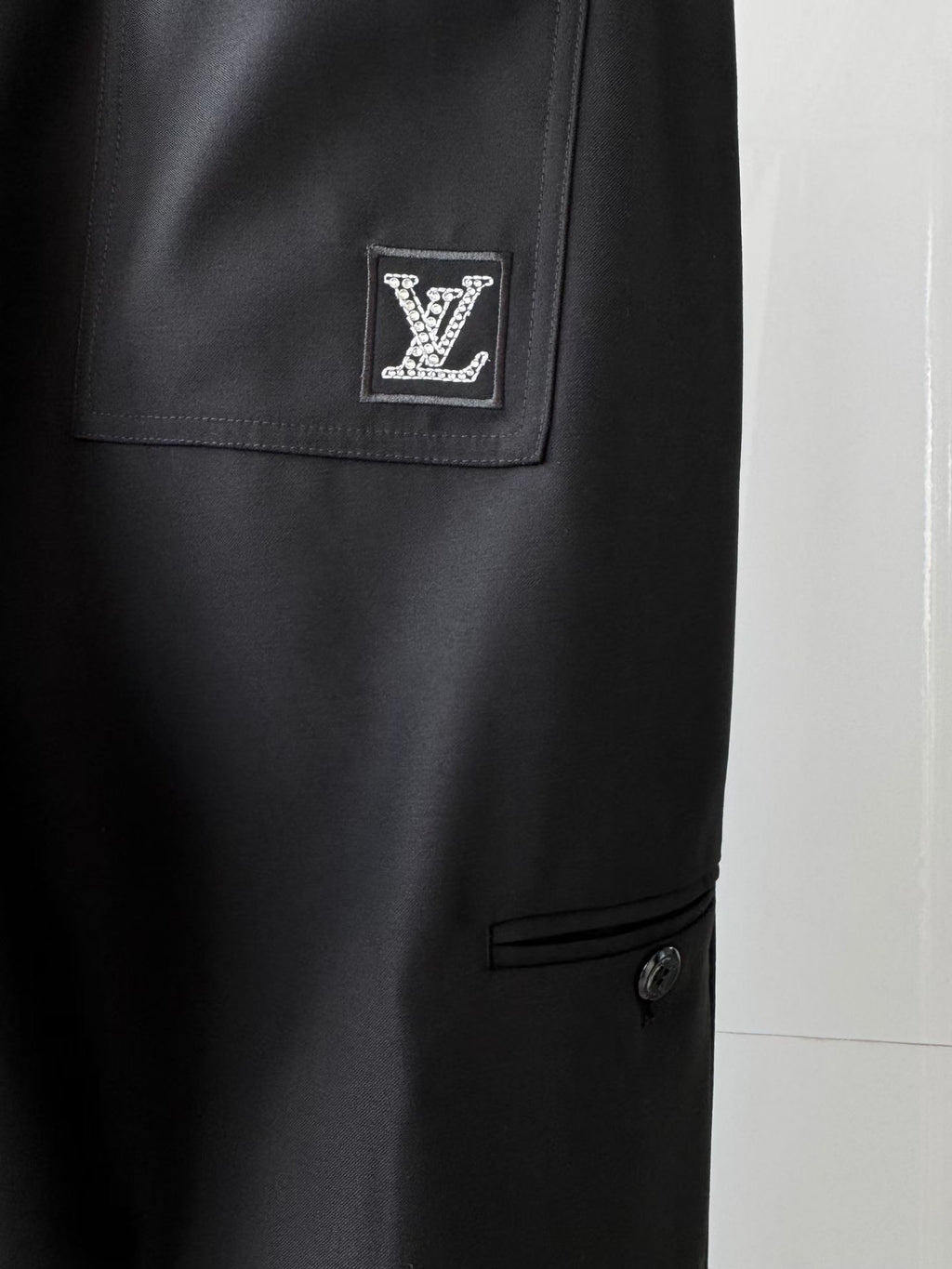 LV